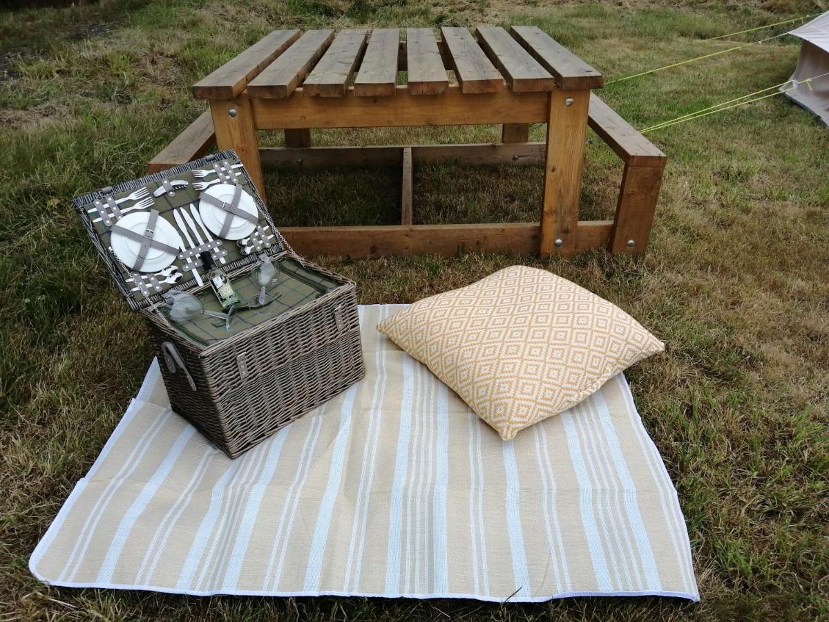 Coed Y Brenin Retreat - Bell Tent Glamping Near Aberaeron Ciliau-Aeron エクステリア 写真
